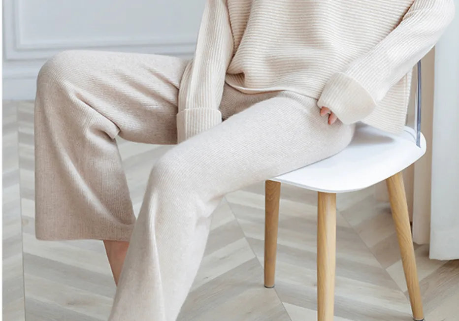 100% Pure Cashmere Loose-Fit High-Waisted Knitted Wide-Leg Pants