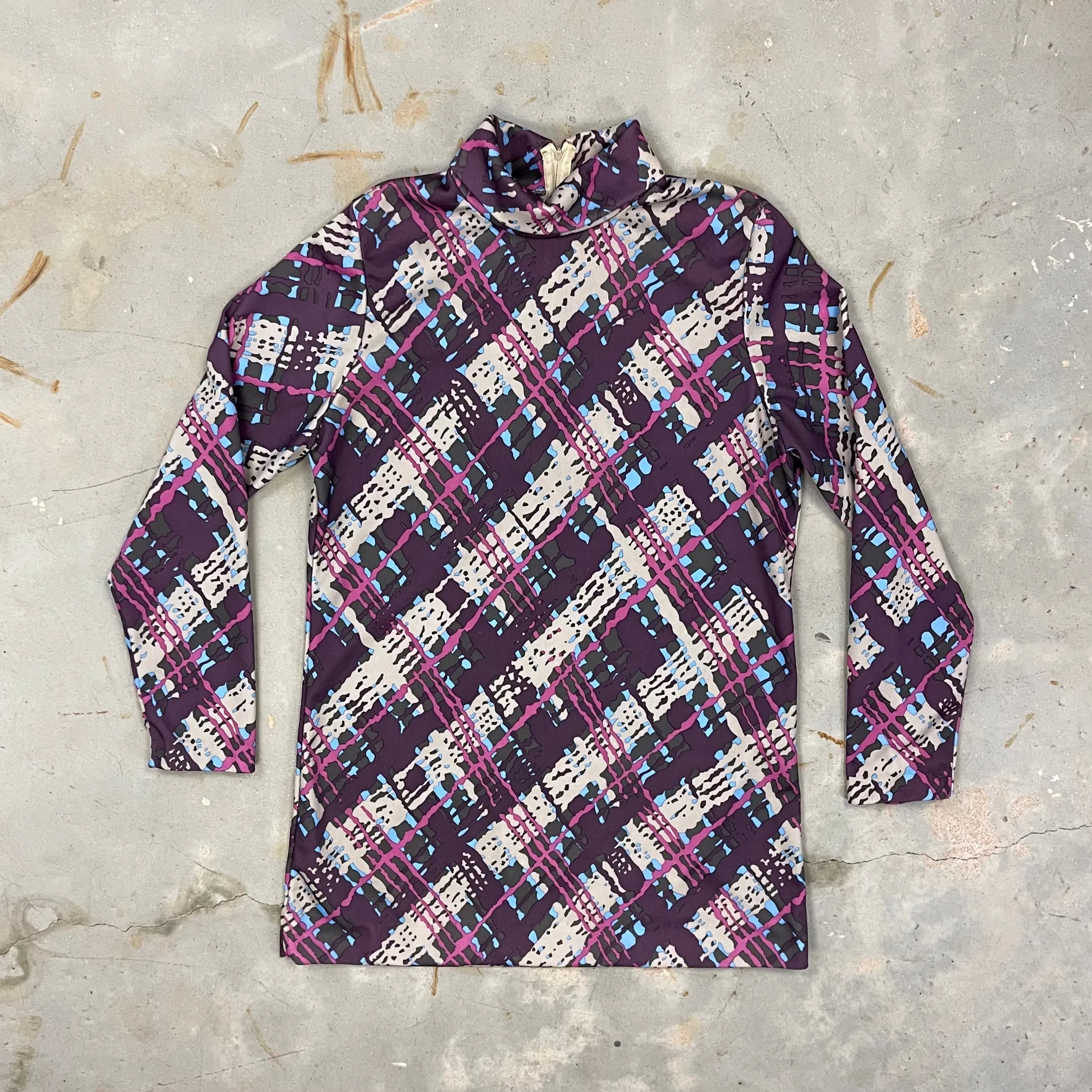 '70s funky plaid blouse