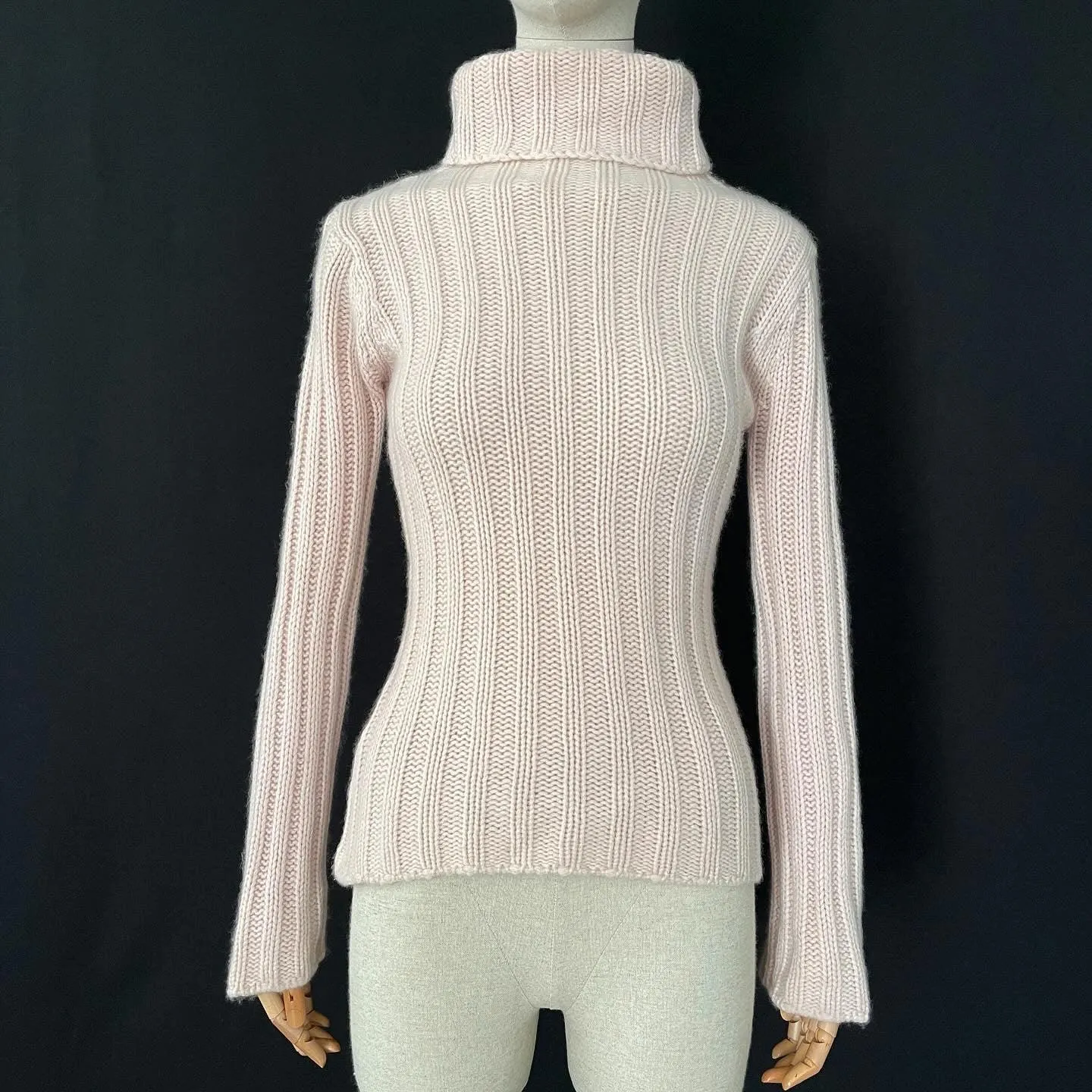 GABI LAUTON Cashmere Sweater