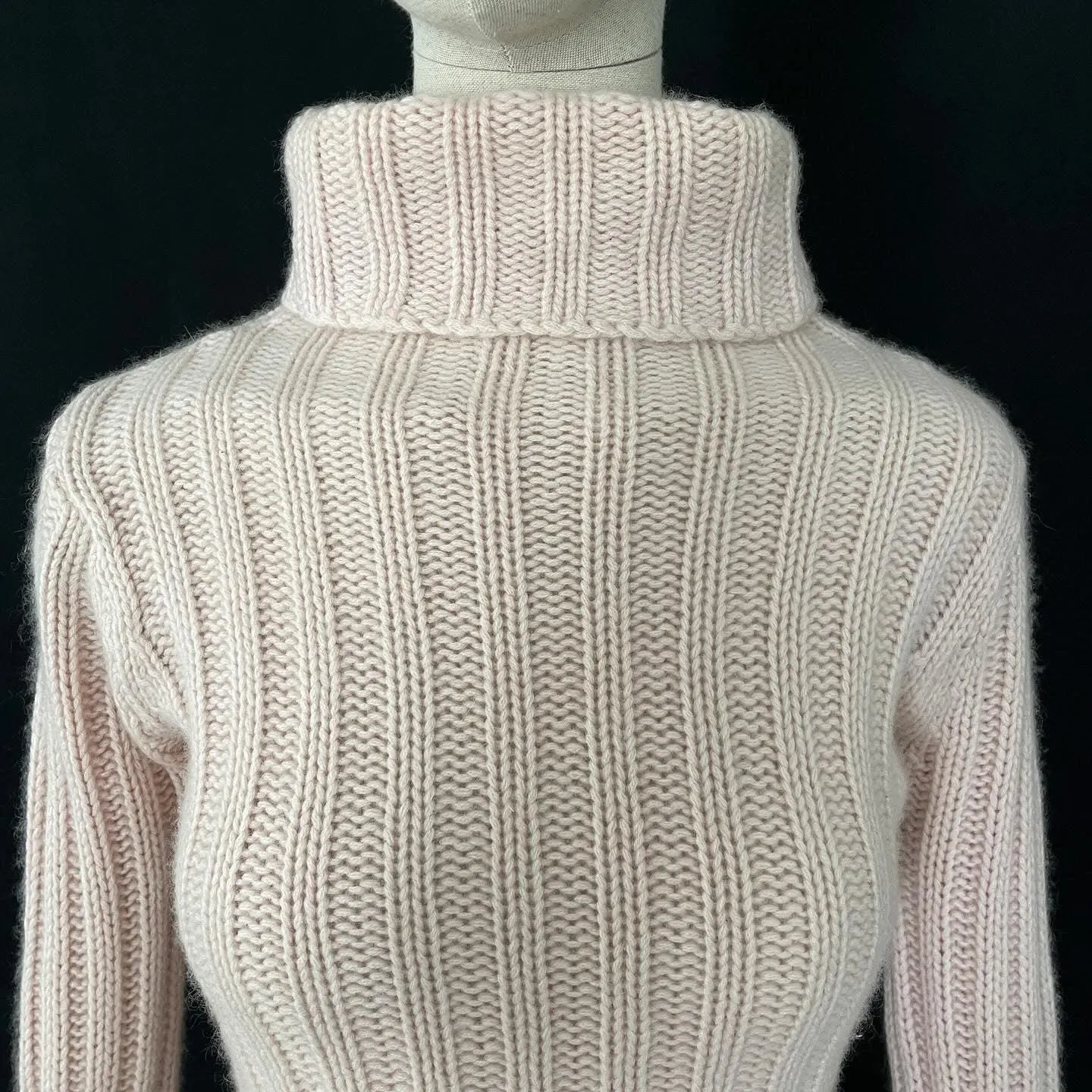 GABI LAUTON Cashmere Sweater