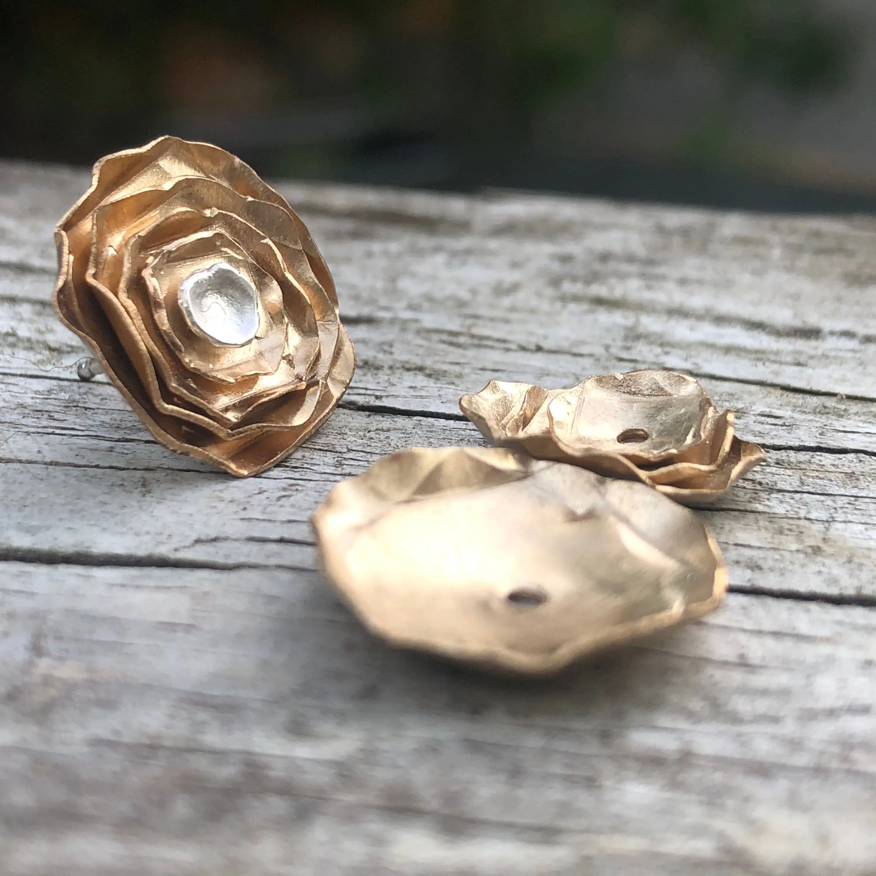 Gold Ruffled Rim Ear Jackets