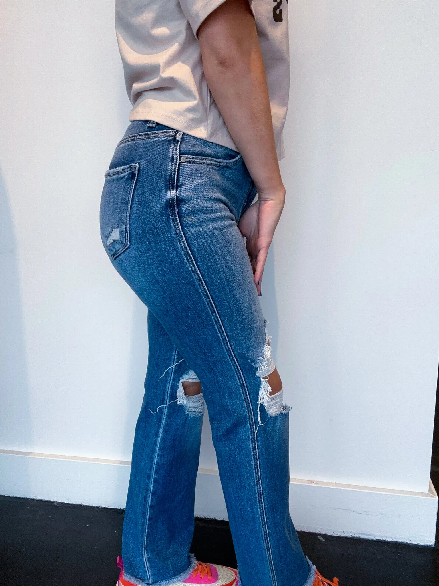 Mid-Rise Cropped Flare Jeans