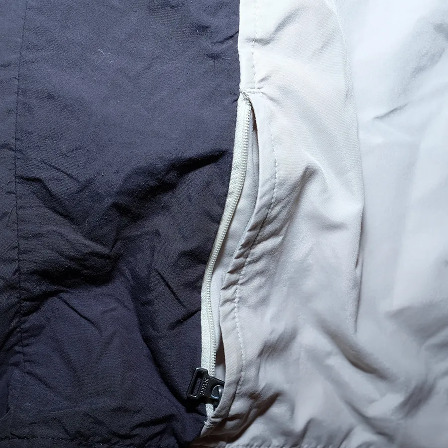 Nike Tracksuit Medium (Jacket   Pants)