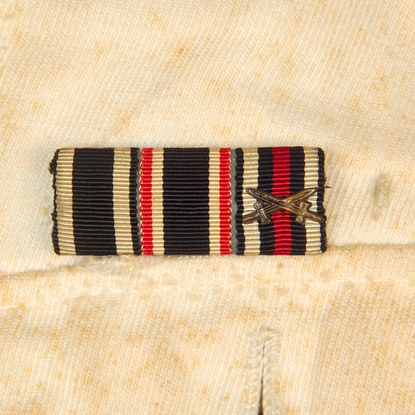 Original German WWII Heer Medical Oberstarzt Officer Summer White Uniform Tunic with Ribbon Bar