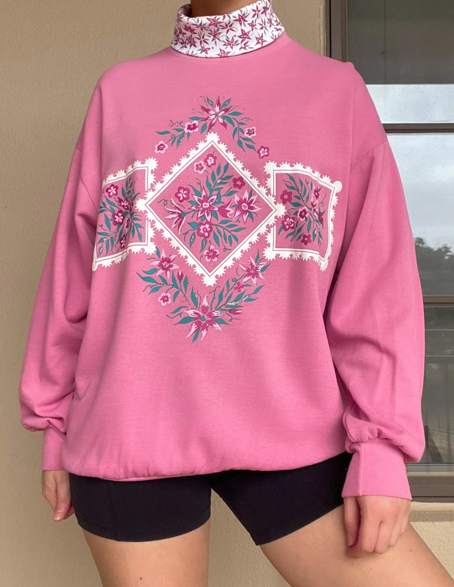 Quinn 80's Layered Sweatshirt (L)