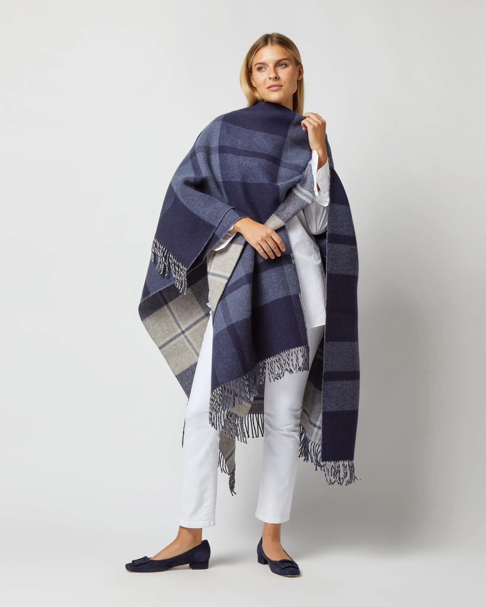 Reversible Lambswool Cape in Blue/Cream Windowpane