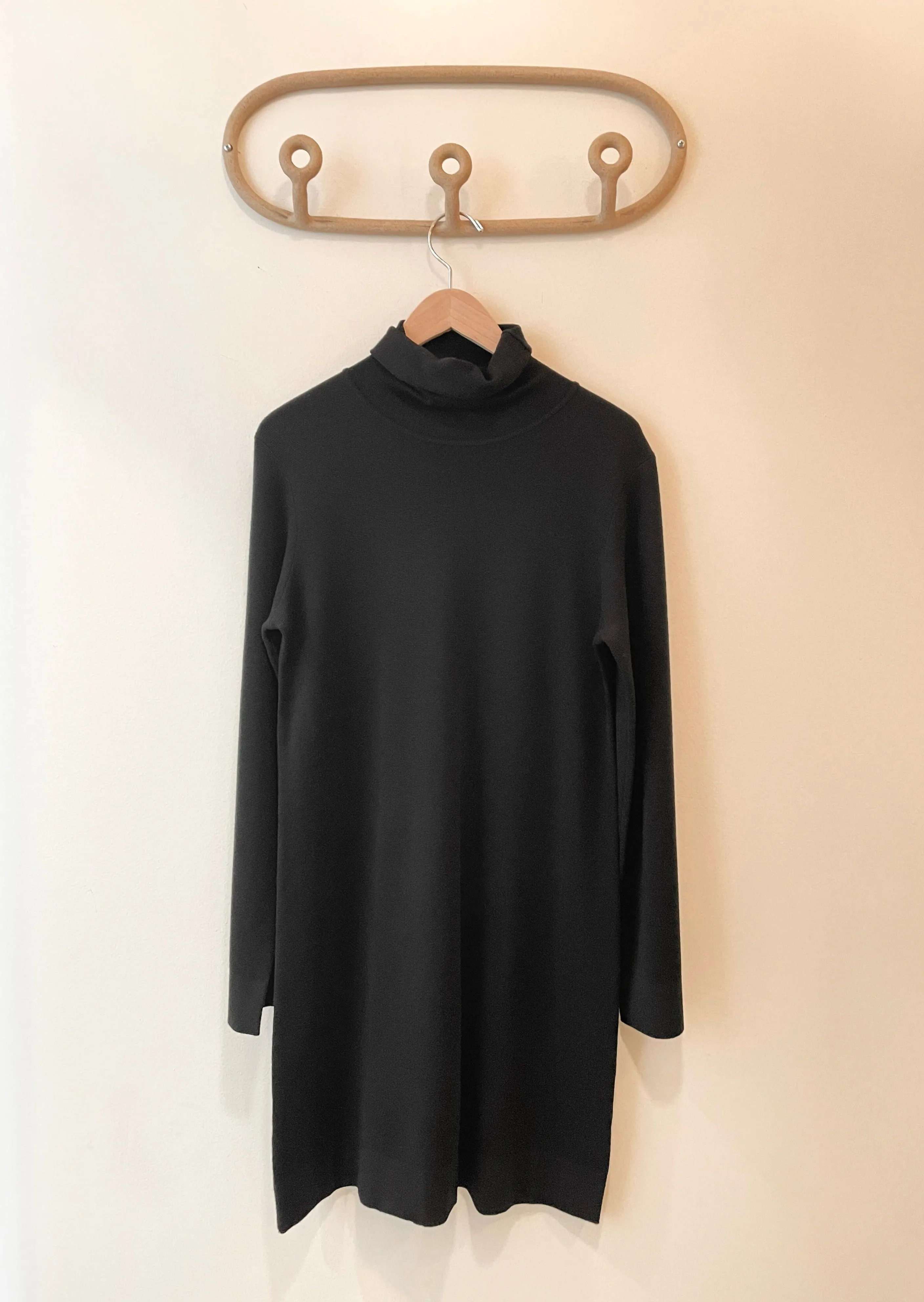 Turtleneck A Line Dress - M