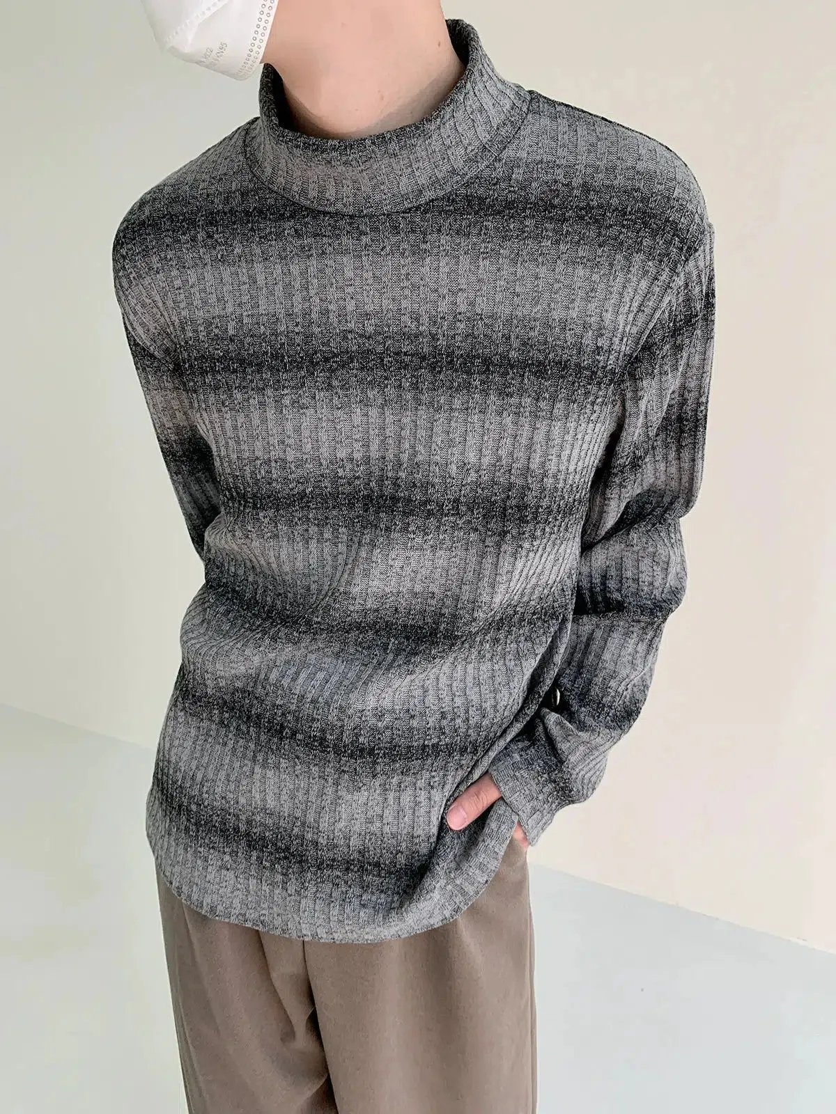 Zhou Striped Comfty Fit Mockneck